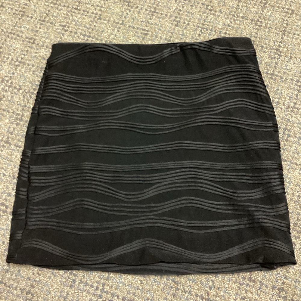Heart Soul Black Stretch Textured Ribbed Wave Patterned Pencil Skirt * Size S